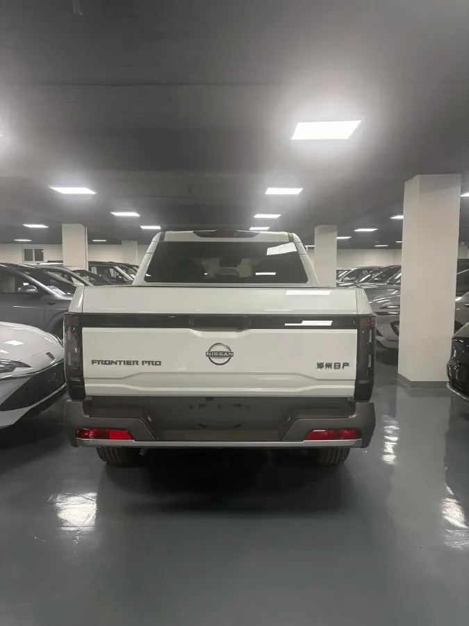 2023 Dongfeng RuiQi 7 2.0T 228HP L4 8AT,autocango,china used car exporter,china ev exporter,chinese used car exporter,chinese used ev exporter