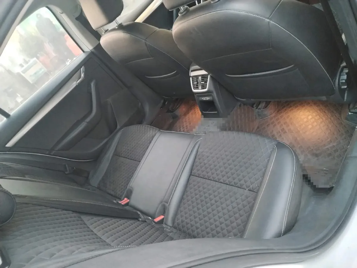 2018 Skoda Octavia 1.6L 110HP L4 6AT,autocango,china used car exporter,china ev exporter,chinese used car exporter,chinese used ev exporter