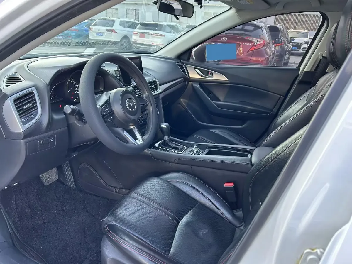 2017 Mazda 3 Axela 1.5L 117HP L4 6AT,autocango,china used car exporter,china ev exporter,chinese used car exporter,chinese used ev exporter