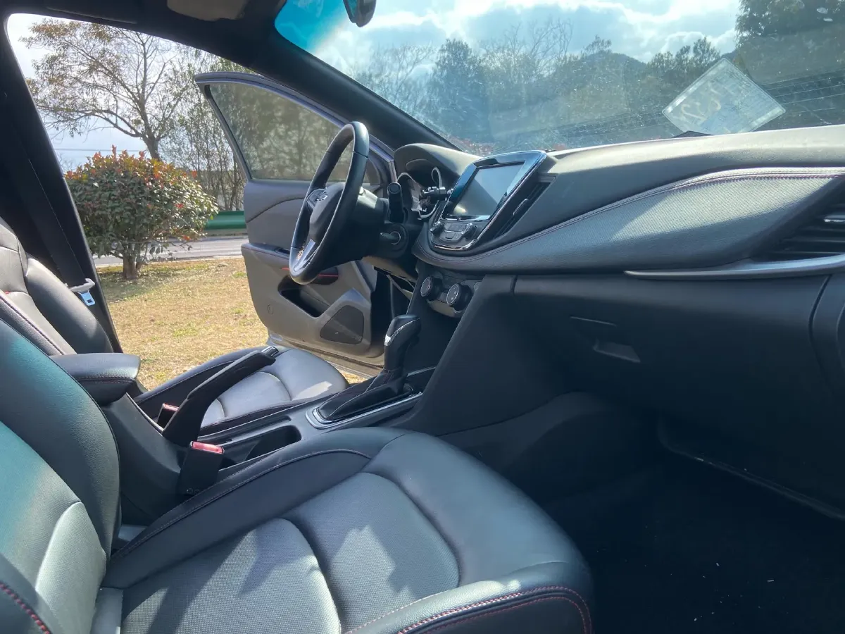 2019 Chevrolet Monza 1.3T 163HP L3 6AT,autocango,china used car exporter,china ev exporter,chinese used car exporter,chinese used ev exporter