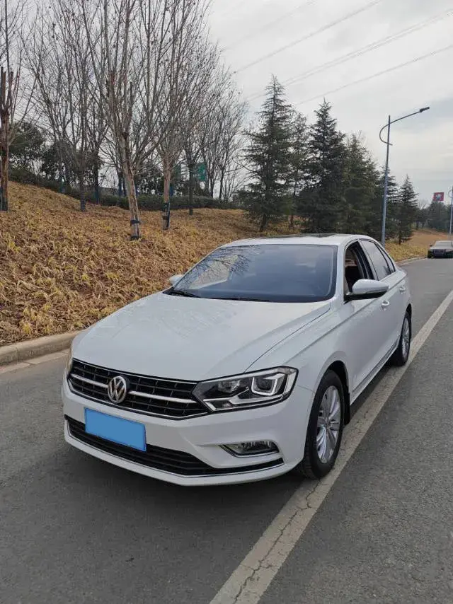 2018 Volkswagen Bora 1.5L 110HP L4 6AT