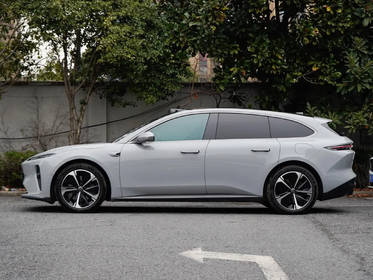 2023 NIO ET5T BEV 75KWH,autocango,china used car exporter,china ev exporter,chinese used car exporter,chinese used ev exporter