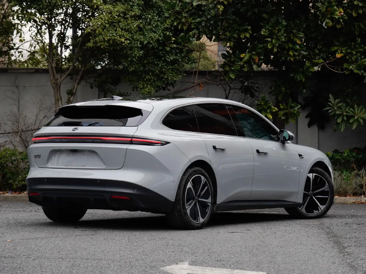 2023 NIO ET5T BEV 75KWH,autocango,china used car exporter,china ev exporter,chinese used car exporter,chinese used ev exporter