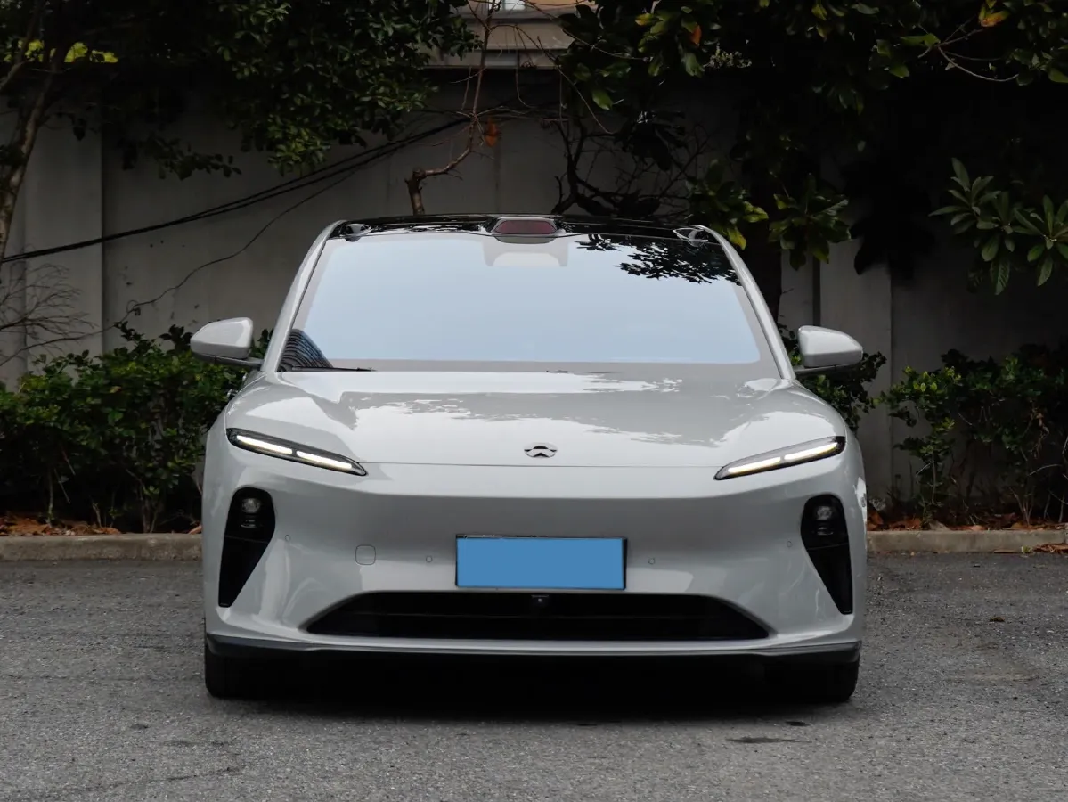 2023 NIO ET5T BEV 75KWH,autocango,china used car exporter,china ev exporter,chinese used car exporter,chinese used ev exporter