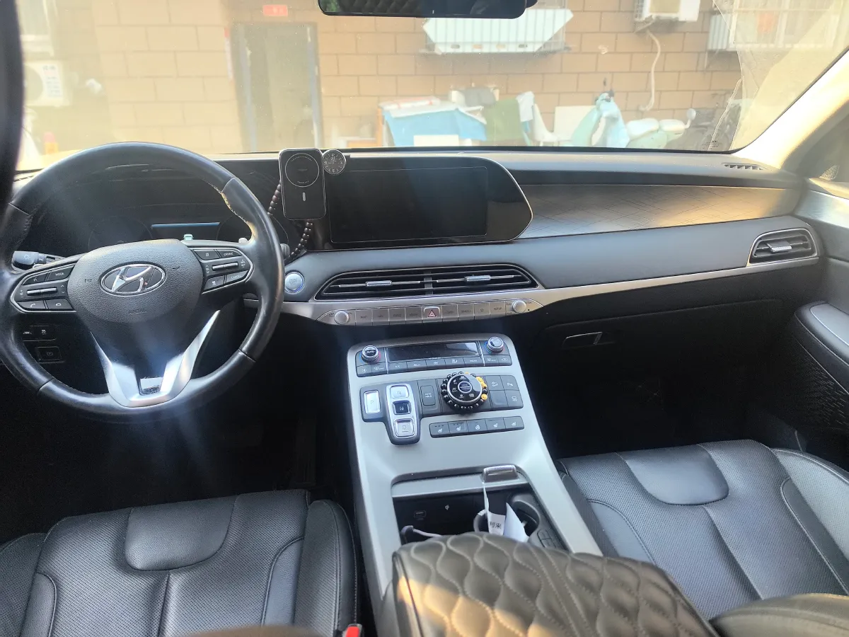 2021 Hyundai Palisade 3.5L 272HP V6 8AT,autocango,china used car exporter,china ev exporter,chinese used car exporter,chinese used ev exporter