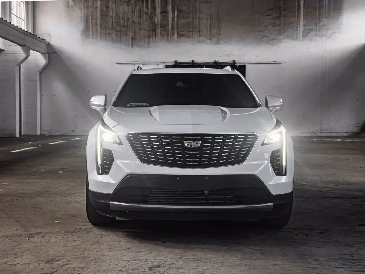 2021 Cadillac XT4 2.0T 237HP L4 9AT,autocango,china used car exporter,china ev exporter,chinese used car exporter,chinese used ev exporter