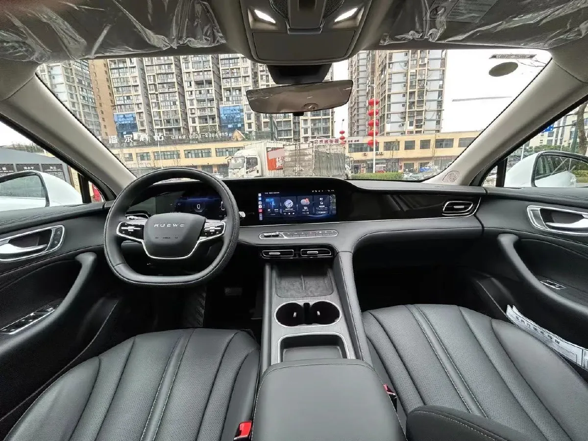 2025 Roewe D7 1.5L 112HP L4 1DHT PHEV 19.7KWH,autocango,china used car exporter,china ev exporter,chinese used car exporter,chinese used ev exporter