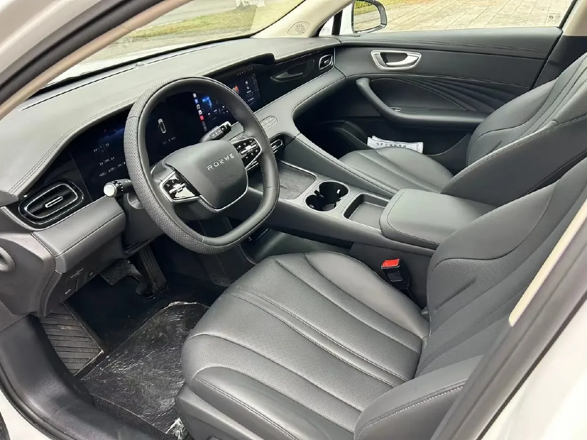 2025 Roewe D7 1.5L 112HP L4 1DHT PHEV 19.7KWH,autocango,china used car exporter,china ev exporter,chinese used car exporter,chinese used ev exporter