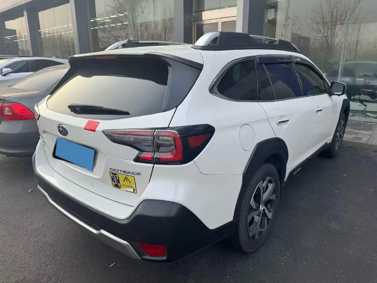 2021 Subaru Outback 2.5L 169HP H4 CVT,autocango,china used car exporter,china ev exporter,chinese used car exporter,chinese used ev exporter