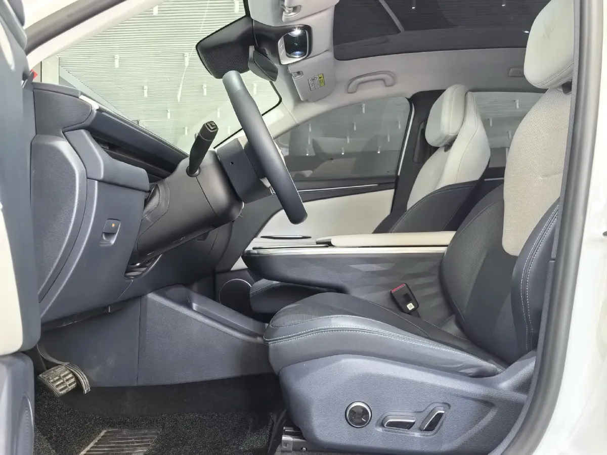 2025 Ford Ranger 2.3T 186HP L4 8AT,autocango,china used car exporter,china ev exporter,chinese used car exporter,chinese used ev exporter