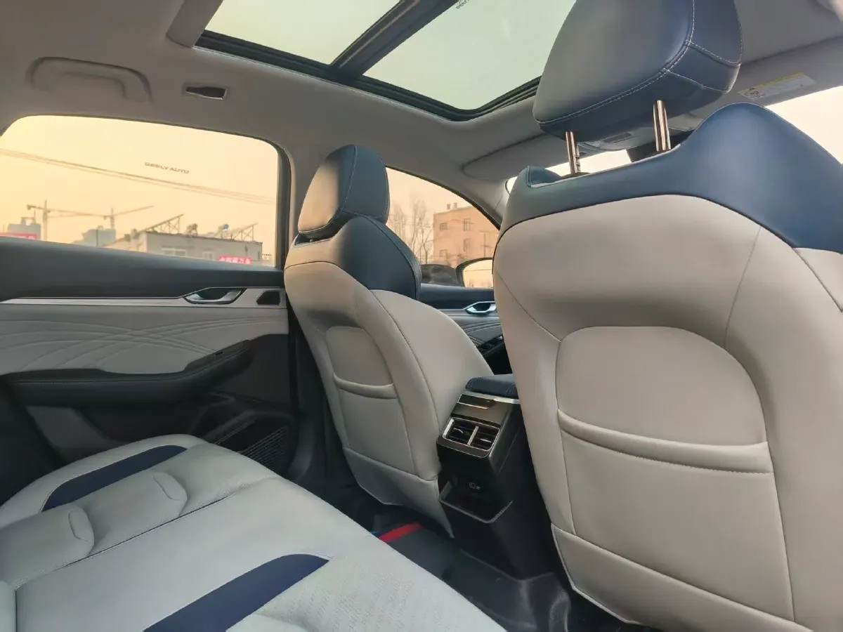 2023 Geely Preface 2.0T 190HP L4 7DCT,autocango,china used car exporter,china ev exporter,chinese used car exporter,chinese used ev exporter