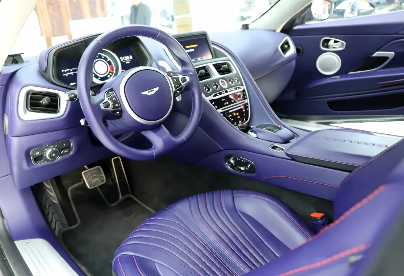 2020 Aston Martin DB11 4.0T 510HP V8 8AT,autocango,china used car exporter,china ev exporter,chinese used car exporter,chinese used ev exporter