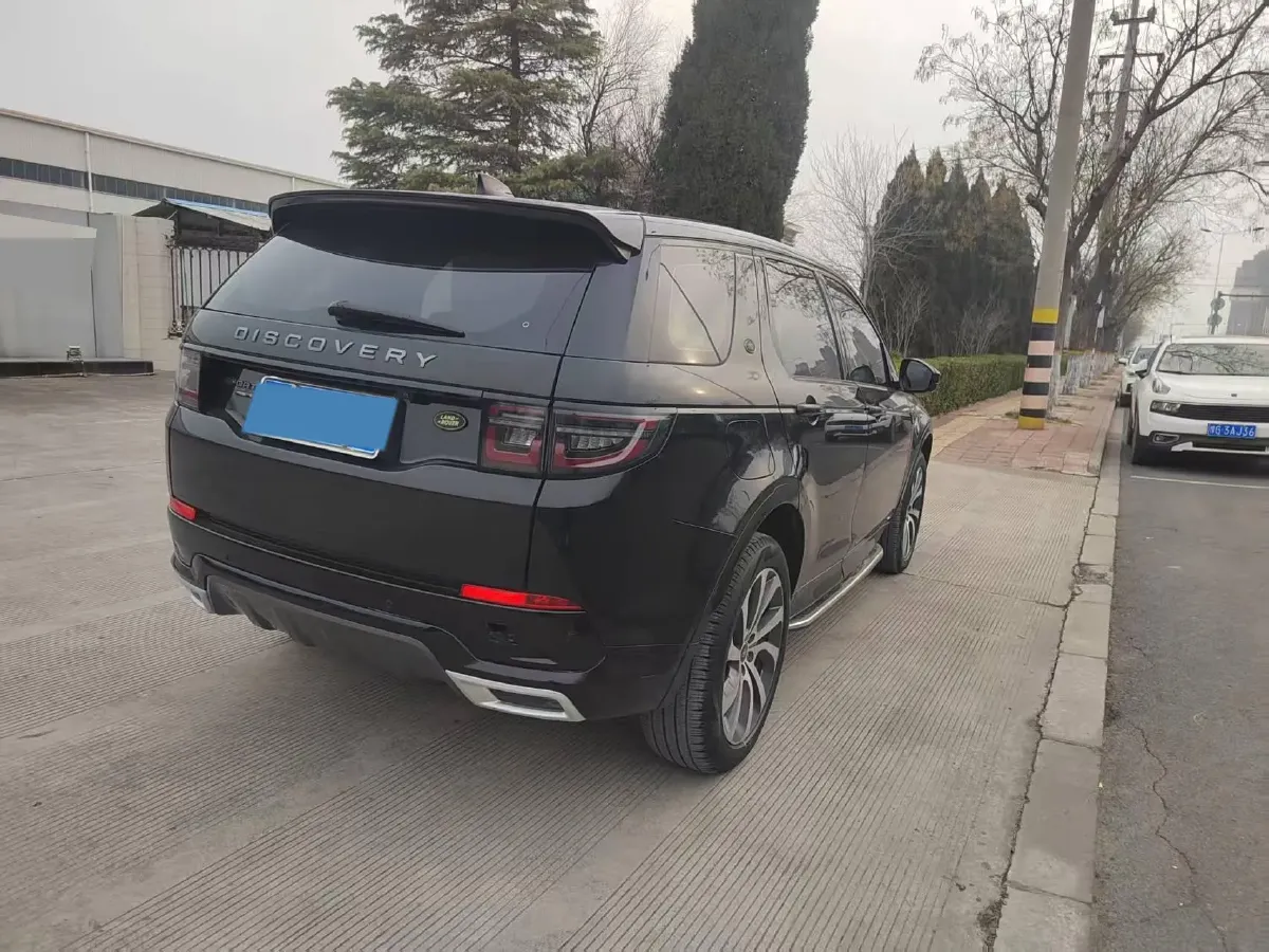 2020 Land Rover Discovery Sport 2.0T 249HP L4 9AT,autocango,china used car exporter,china ev exporter,chinese used car exporter,chinese used ev exporter