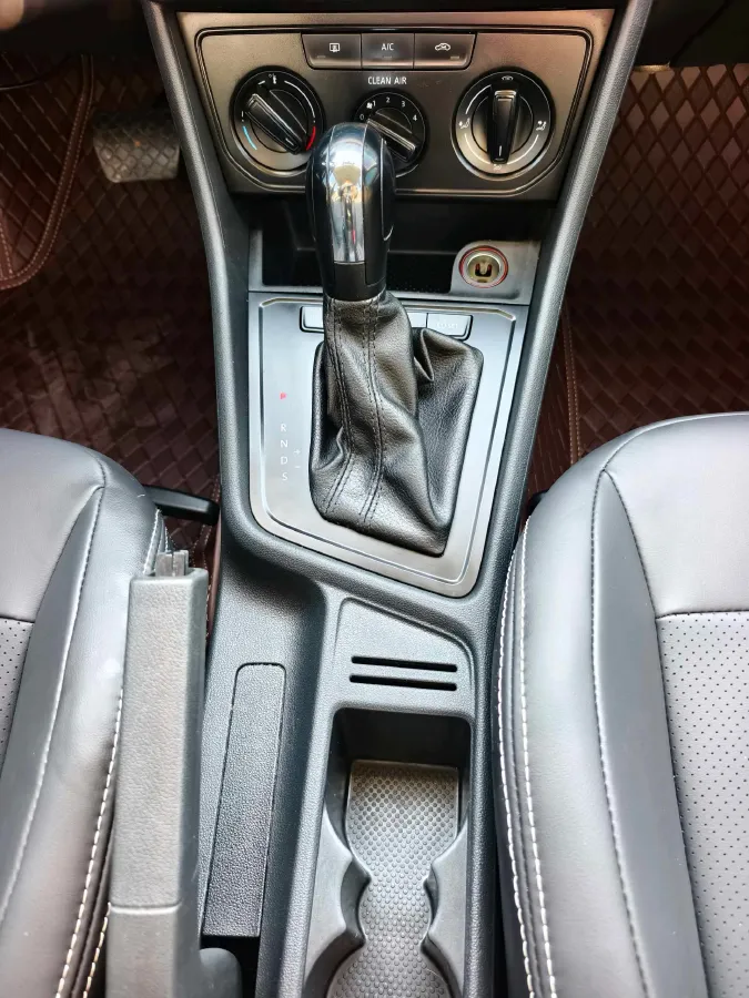 2019 ChangAn Eado XT 1.6L 128HP L4 6AT,autocango,china used car exporter,china ev exporter,chinese used car exporter,chinese used ev exporter