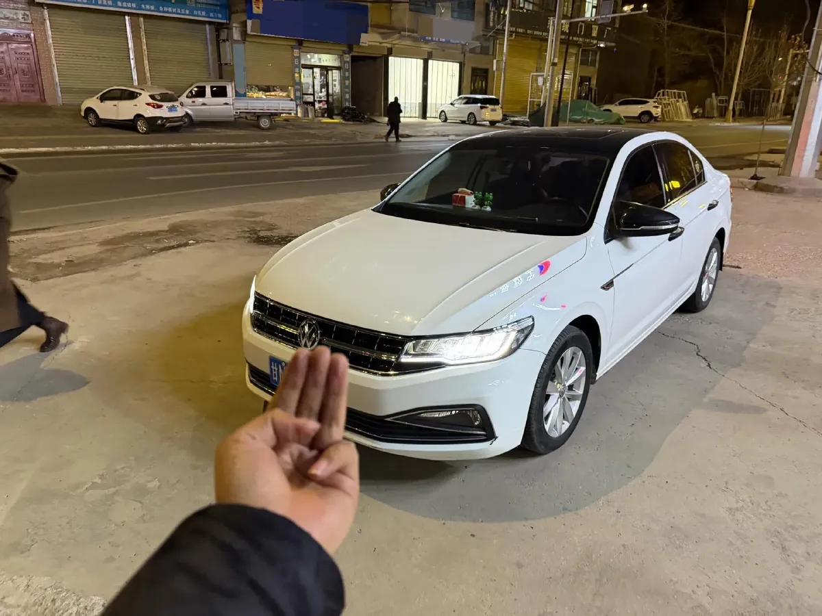 2019 Bestune T77 1.2T 143HP L4 7DCT,autocango,china used car exporter,china ev exporter,chinese used car exporter,chinese used ev exporter
