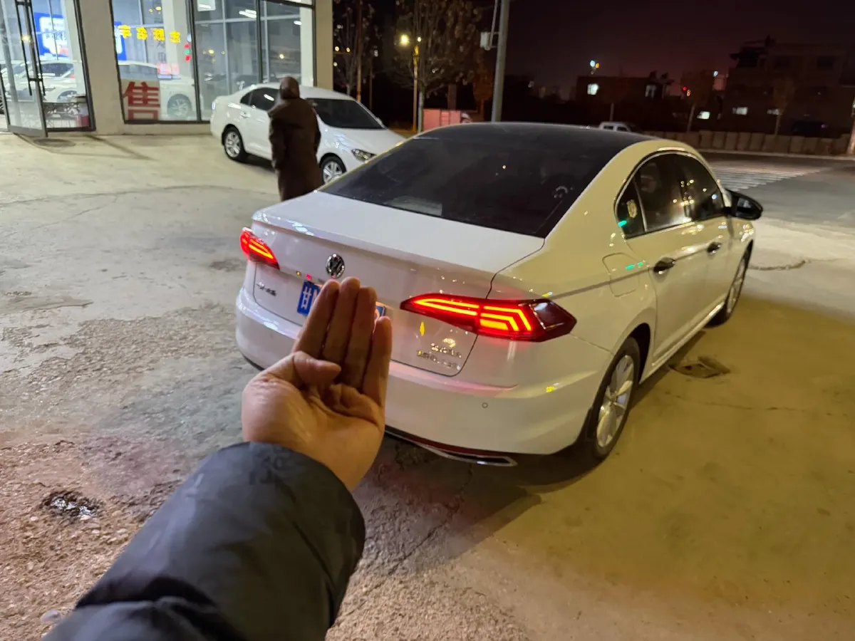 2019 Bestune T77 1.2T 143HP L4 7DCT,autocango,china used car exporter,china ev exporter,chinese used car exporter,chinese used ev exporter