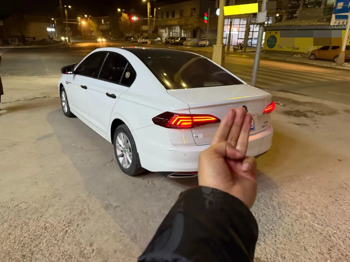 2019 Bestune T77 1.2T 143HP L4 7DCT,autocango,china used car exporter,china ev exporter,chinese used car exporter,chinese used ev exporter