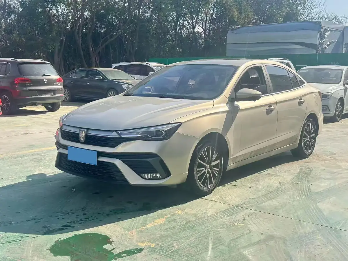 2021 Roewe i5 1.5L 120HP L4 CVT
