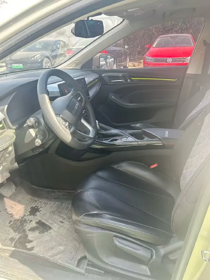 2021 Roewe i5 1.5L 120HP L4 CVT,autocango,china used car exporter,china ev exporter,chinese used car exporter,chinese used ev exporter