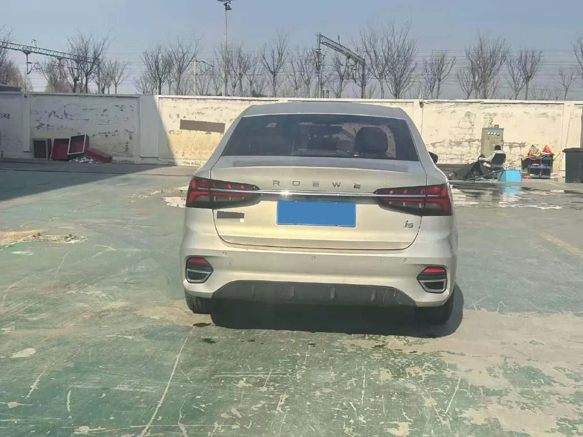 2021 Roewe i5 1.5L 120HP L4 CVT,autocango,china used car exporter,china ev exporter,chinese used car exporter,chinese used ev exporter