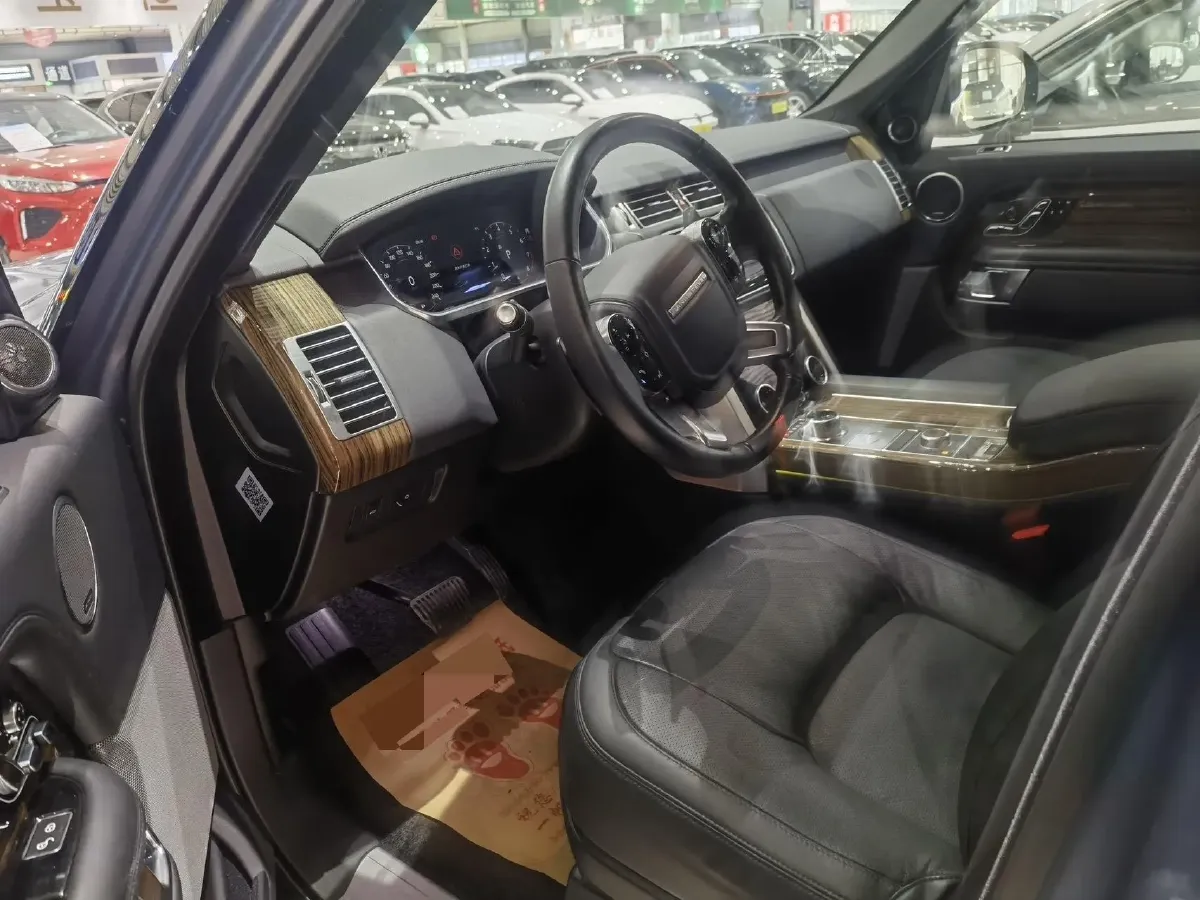 2018 Land Rover Range Rover Evoque 2.0T 241HP L4 9AT,autocango,china used car exporter,china ev exporter,chinese used car exporter,chinese used ev exporter