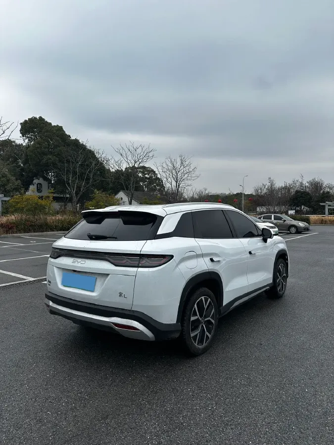 2024 BYD SongL DM-i 1.5L 101HP L4 E-CVT PHEV 26.6KWH,autocango,china used car exporter,china ev exporter,chinese used car exporter,chinese used ev exporter