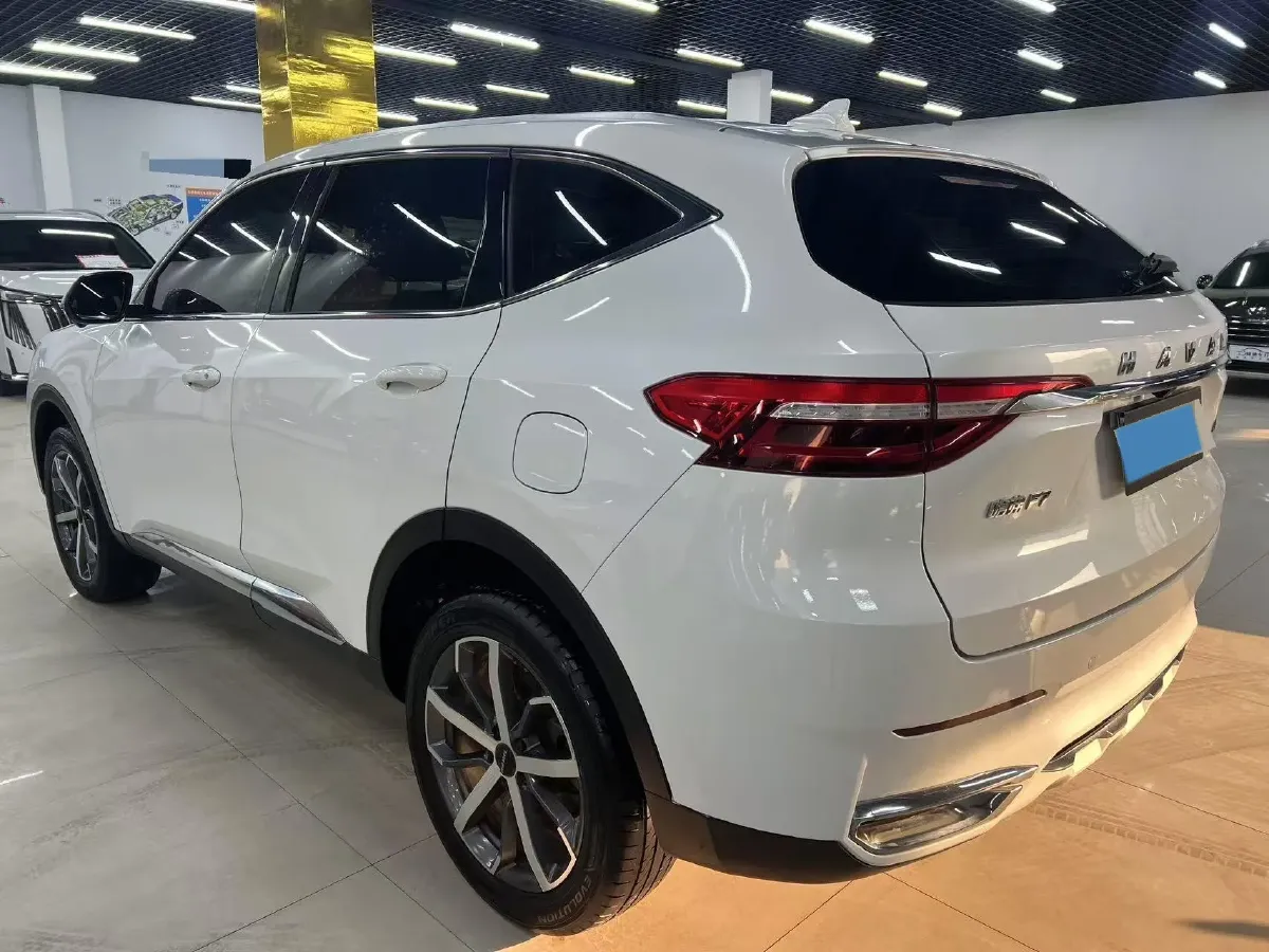 2021 Haval F7 1.5T 169HP L4 7DCT,autocango,china used car exporter,china ev exporter,chinese used car exporter,chinese used ev exporter