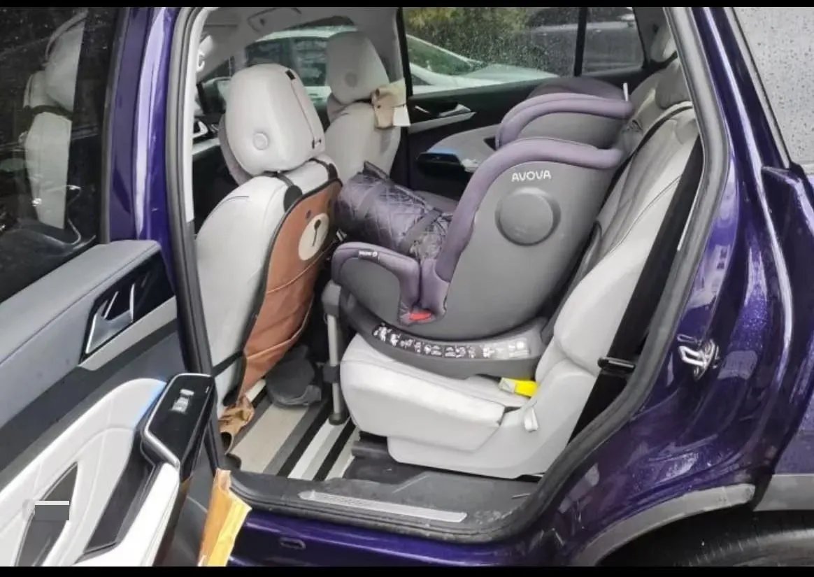 2022 Volkswagen ID.6 X BEV 83.4KWH,autocango,china used car exporter,china ev exporter,chinese used car exporter,chinese used ev exporter