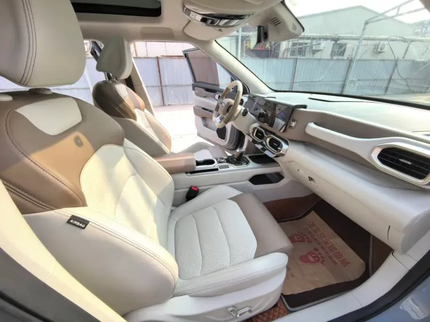 2020 Geely ICON 1.5T 177HP L3 7DCT,autocango,china used car exporter,china ev exporter,chinese used car exporter,chinese used ev exporter