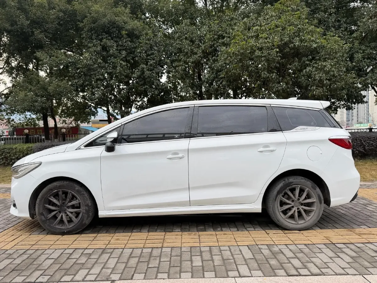 2019 BYD Song MAX 1.5T 160HP L4 6MT,autocango,china used car exporter,china ev exporter,chinese used car exporter,chinese used ev exporter