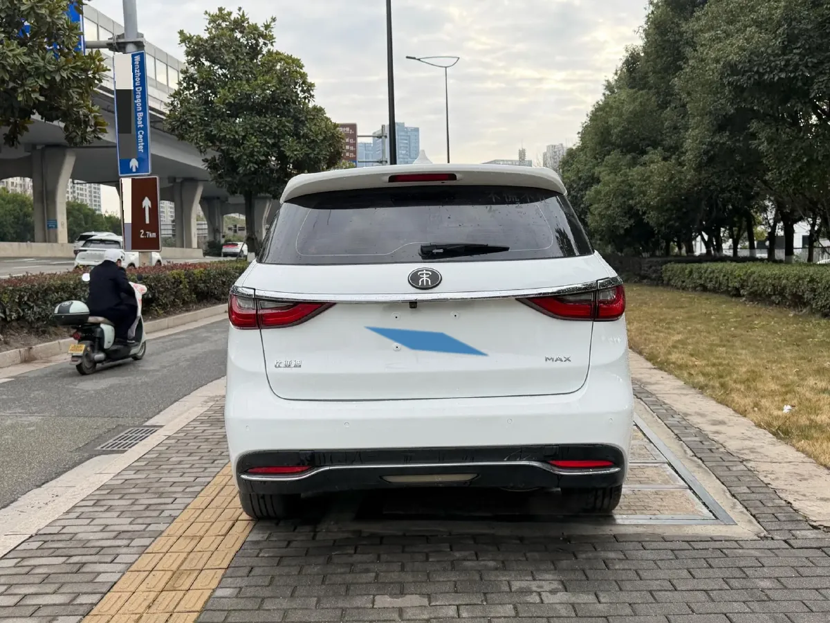 2019 BYD Song MAX 1.5T 160HP L4 6MT,autocango,china used car exporter,china ev exporter,chinese used car exporter,chinese used ev exporter