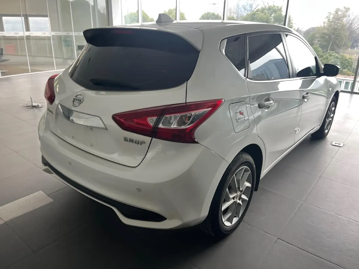 2021 Nissan Tiida 1.6L 122HP L4 CVT,autocango,china used car exporter,china ev exporter,chinese used car exporter,chinese used ev exporter
