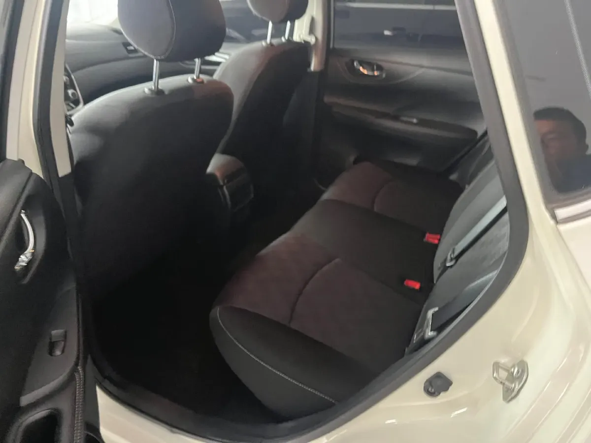 2021 Nissan Tiida 1.6L 122HP L4 CVT,autocango,china used car exporter,china ev exporter,chinese used car exporter,chinese used ev exporter