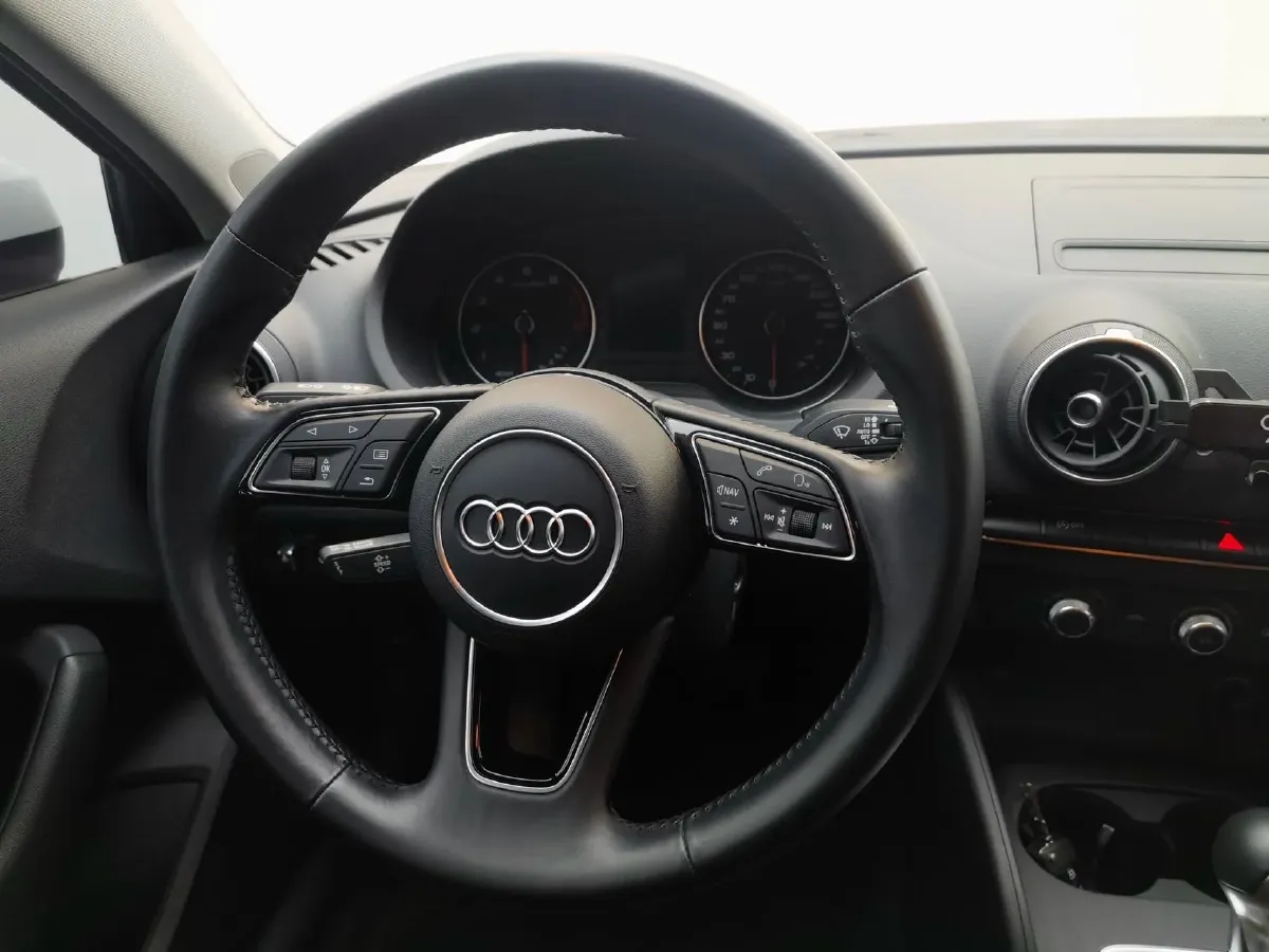 2020 Audi A3 1.4T 150HP L4 7DCT,autocango,china used car exporter,china ev exporter,chinese used car exporter,chinese used ev exporter