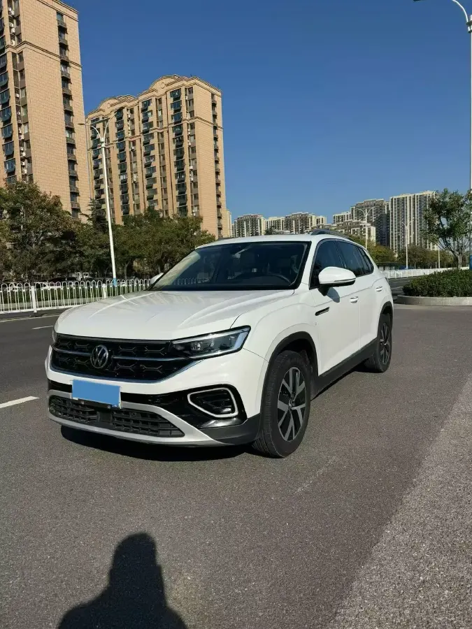 2023 Volkswagen Tayron 1.5T 160HP L4 7DCT