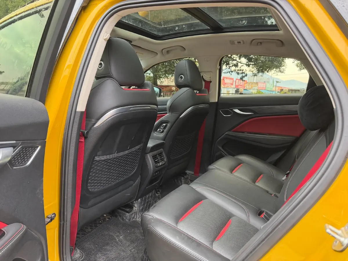 2019 Geely Tugella 2.0T 238HP L4 8AT,autocango,china used car exporter,china ev exporter,chinese used car exporter,chinese used ev exporter