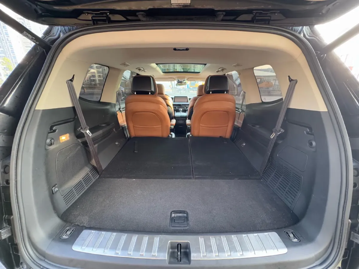 2017 MAXUS D90 2.0T 224HP L4 6AT,autocango,china used car exporter,china ev exporter,chinese used car exporter,chinese used ev exporter