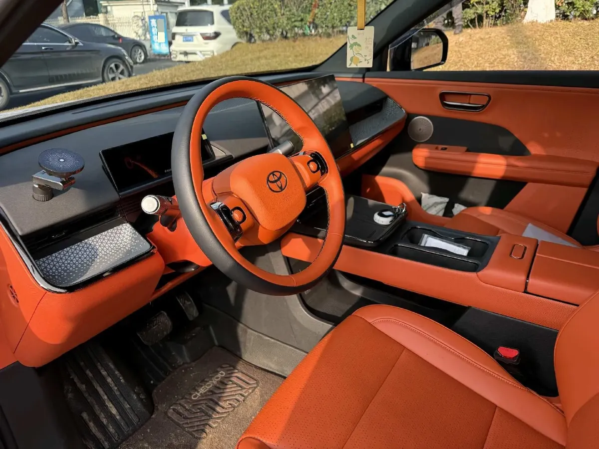 2025 Toyota BZ3X BEV 67.92KWH,autocango,china used car exporter,china ev exporter,chinese used car exporter,chinese used ev exporter