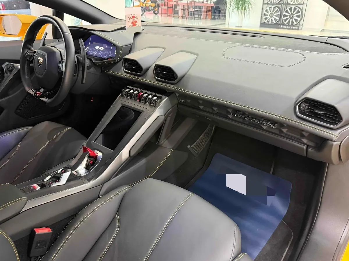 2020 Lamborghini Huracán 5.2L 611HP V10 7DCT,autocango,china used car exporter,china ev exporter,chinese used car exporter,chinese used ev exporter