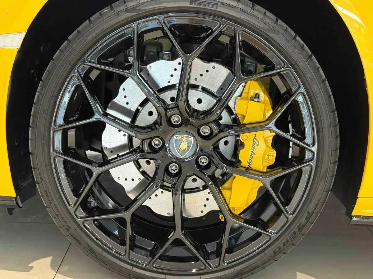 2020 Lamborghini Huracán 5.2L 611HP V10 7DCT,autocango,china used car exporter,china ev exporter,chinese used car exporter,chinese used ev exporter