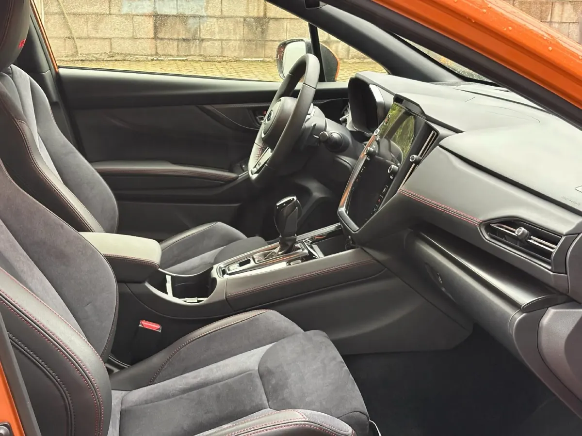 2022 Subaru BRZ 2.4L 234HP H4 6MT,autocango,china used car exporter,china ev exporter,chinese used car exporter,chinese used ev exporter