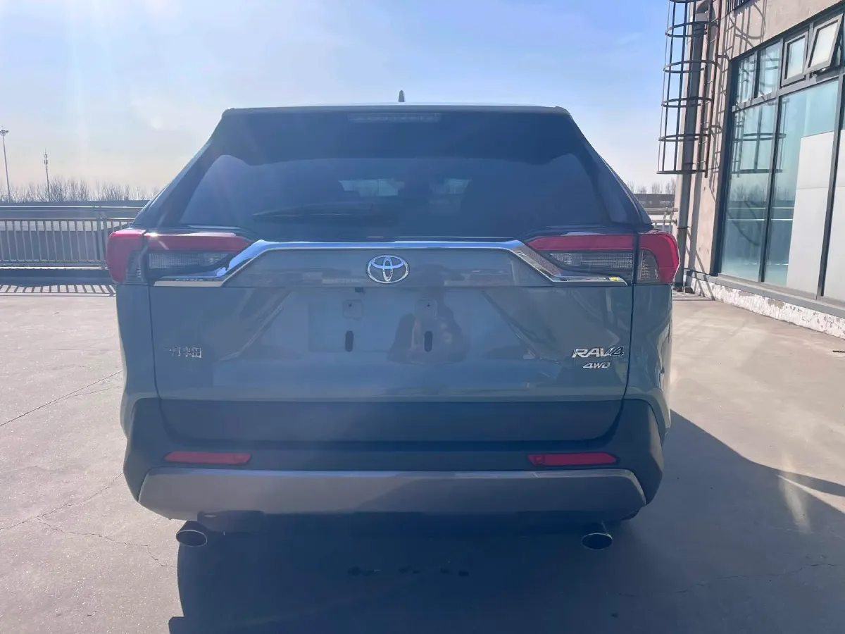 2020 Toyota RAV4 2.0L 171HP L4 CVT,autocango,china used car exporter,china ev exporter,chinese used car exporter,chinese used ev exporter
