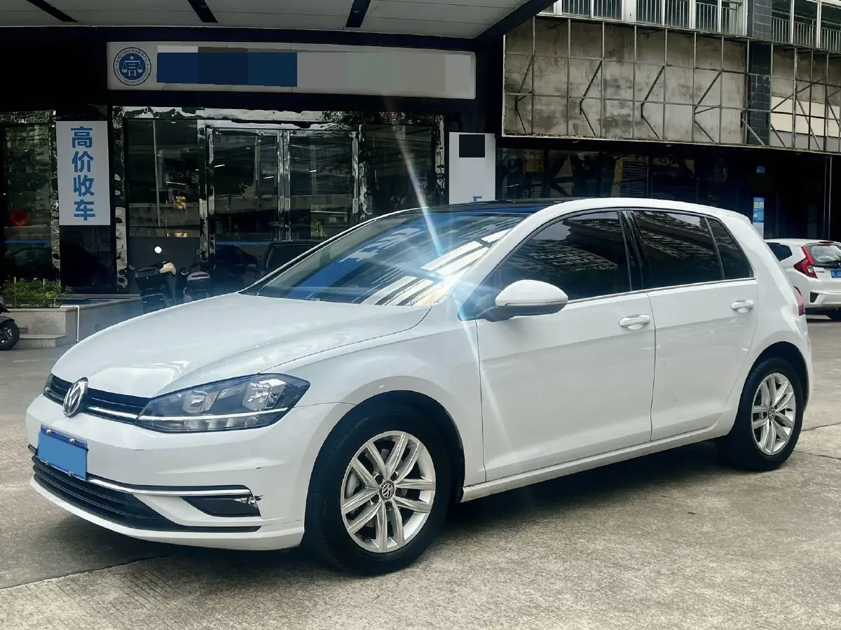 2018 Volkswagen Golf 1.6L 110HP L4 6AT