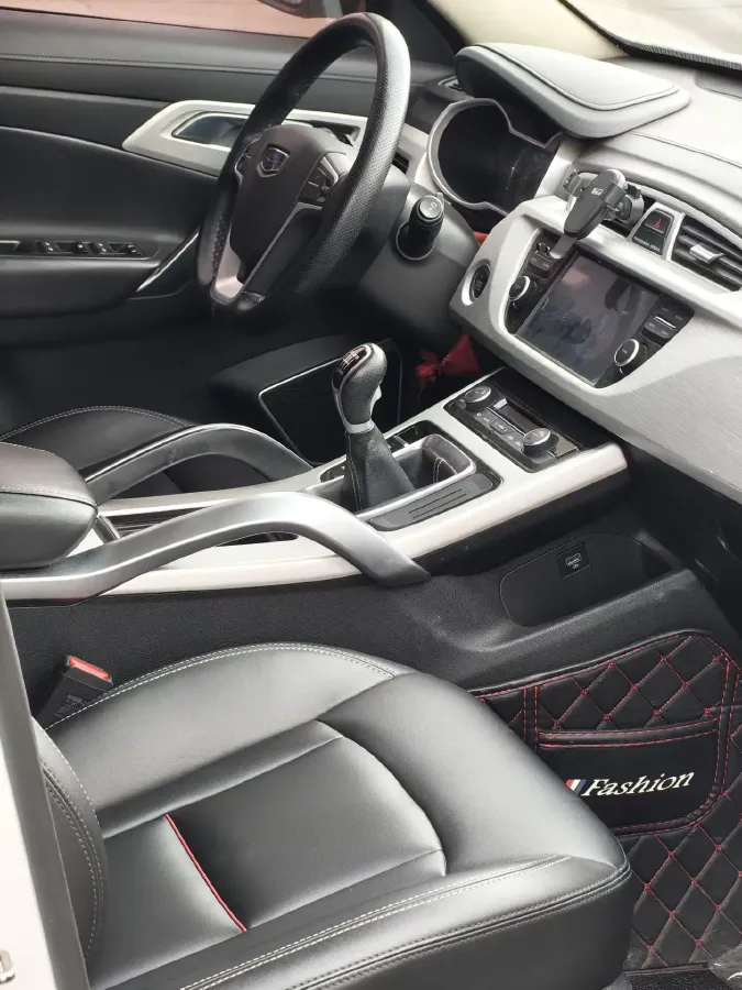 2018 Geely Azkarra 2.0L 141HP L4 6MT,autocango,china used car exporter,china ev exporter,chinese used car exporter,chinese used ev exporter