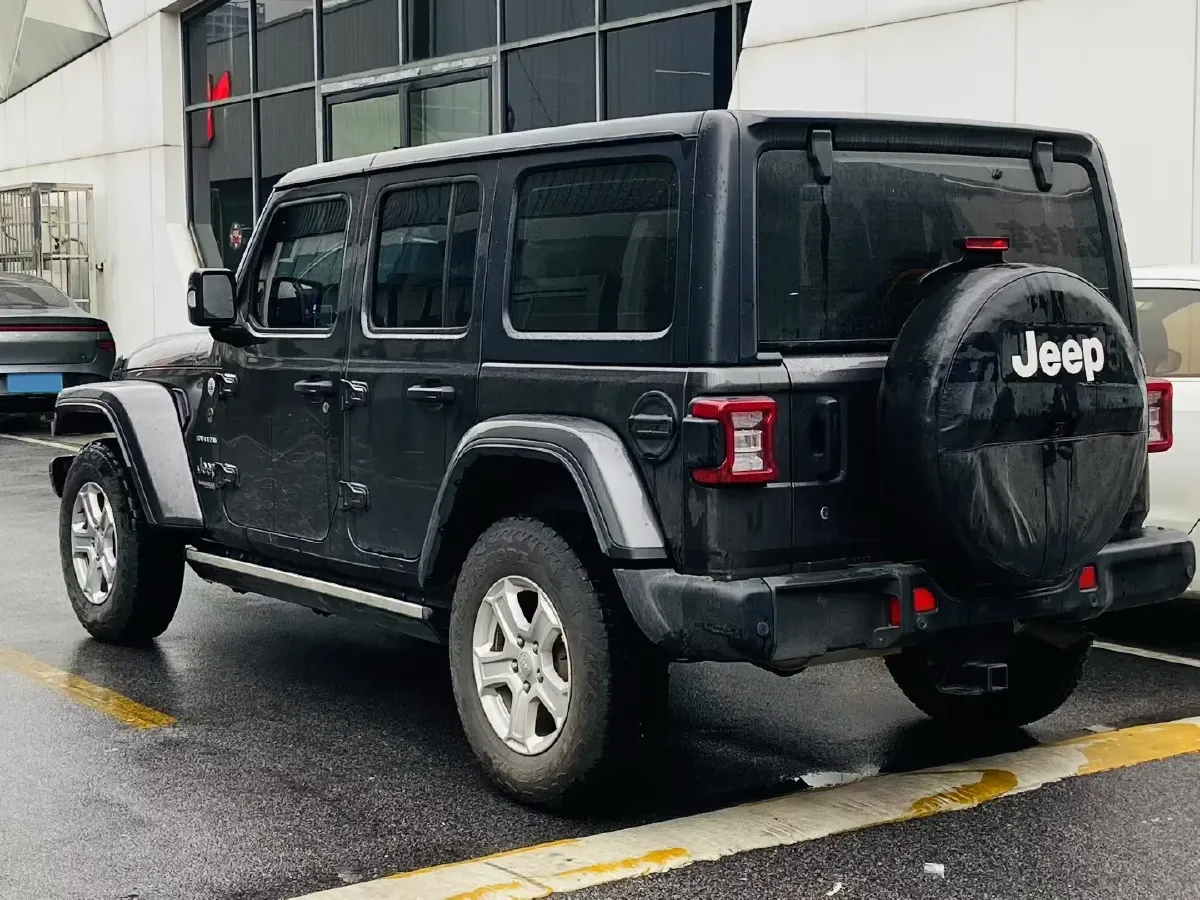 2019 Jeep Wrangler 2.0T 266HP L4 8AT,autocango,china used car exporter,china ev exporter,chinese used car exporter,chinese used ev exporter