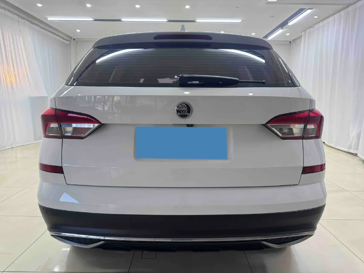 2021 Skoda Kamiq 1.5L 112HP L4 6AT,autocango,china used car exporter,china ev exporter,chinese used car exporter,chinese used ev exporter