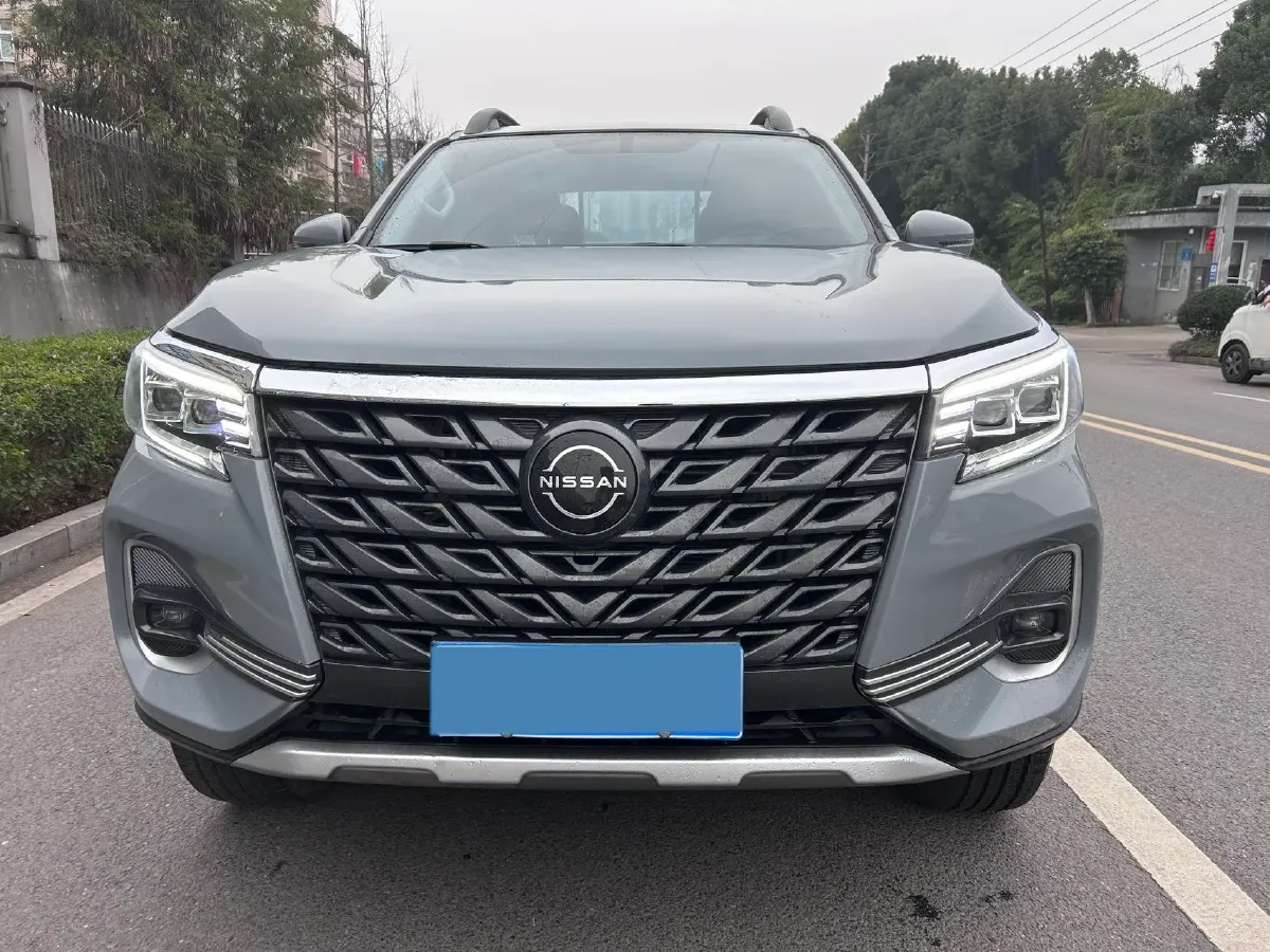 2022 Dongfeng RuiQi 7 2.3T 166HP L4 8AT,autocango,china used car exporter,china ev exporter,chinese used car exporter,chinese used ev exporter