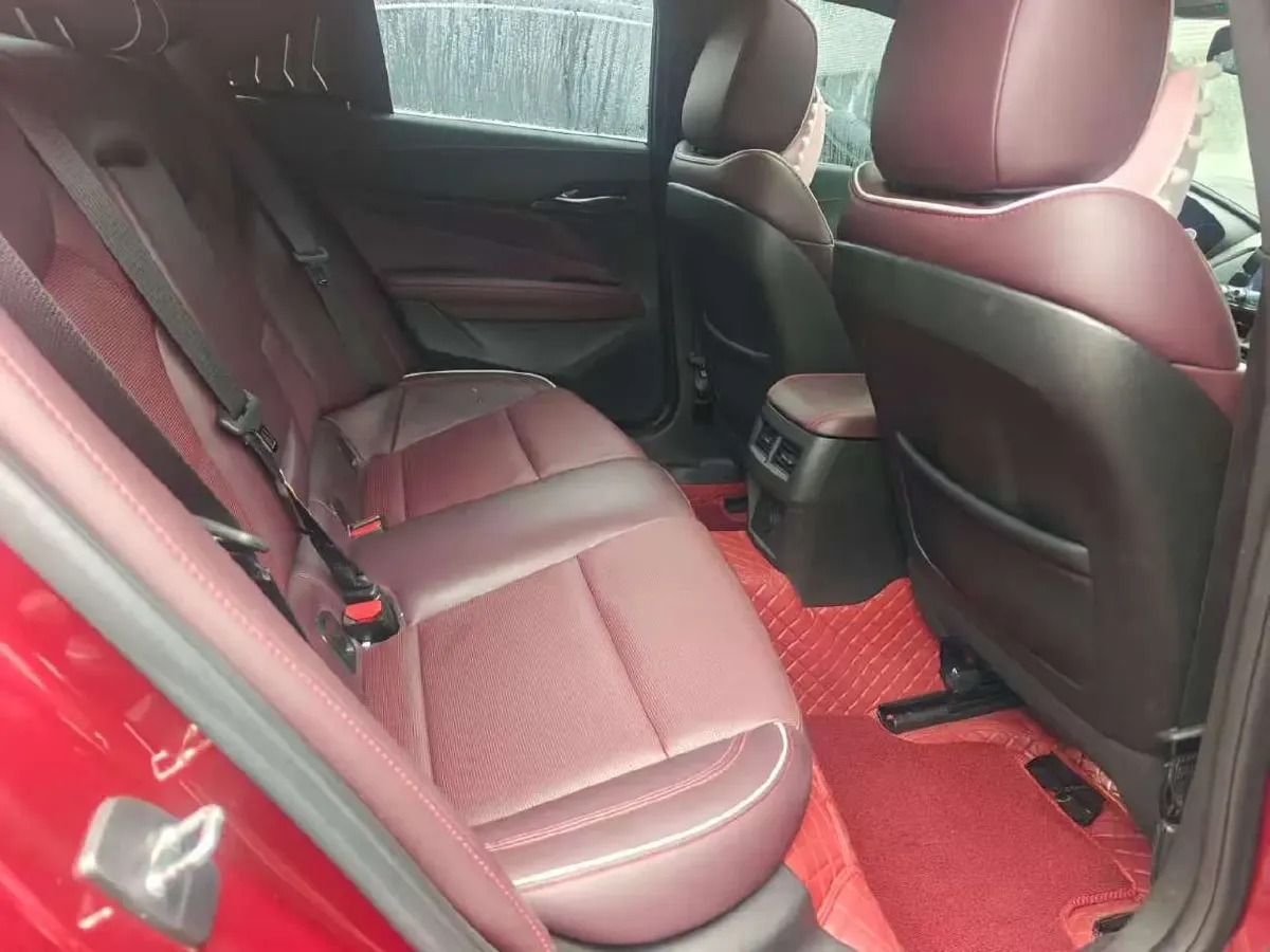 2021 Cadillac CT4 2.0T 237HP L4 8AT,autocango,china used car exporter,china ev exporter,chinese used car exporter,chinese used ev exporter