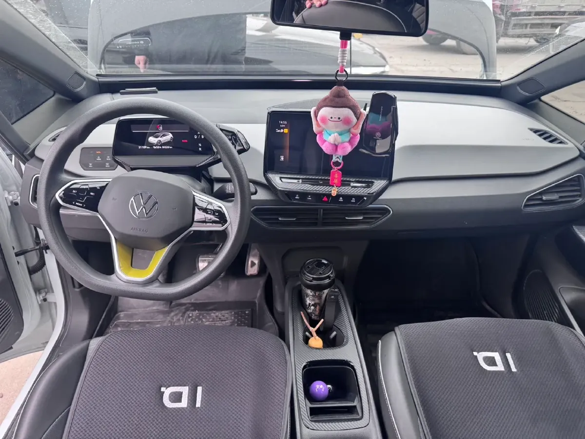 2023 Volkswagen ID.3 BEV 52.8KWH,autocango,china used car exporter,china ev exporter,chinese used car exporter,chinese used ev exporter