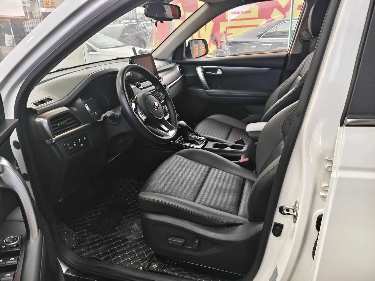 2018 Kia Sportage R 2.0L 160HP L4 6AT,autocango,china used car exporter,china ev exporter,chinese used car exporter,chinese used ev exporter